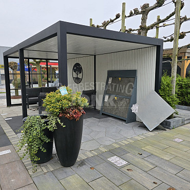 Restpartij Almere:  Showroom model Hillhout Allure Buitenverblijf  593cm x 302cm